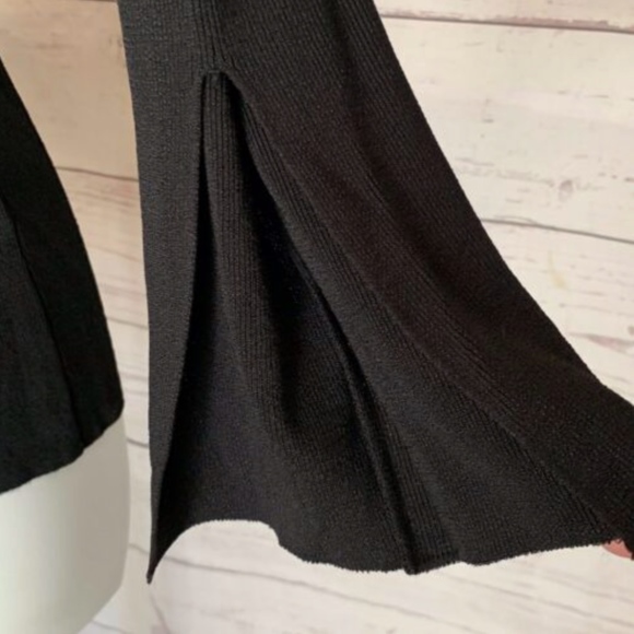 RERY Strappy Neck Rib Knit Top Split Cuff Black - Picture 3 of 8